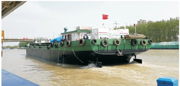 Peralatan LNG Laut Lengkap